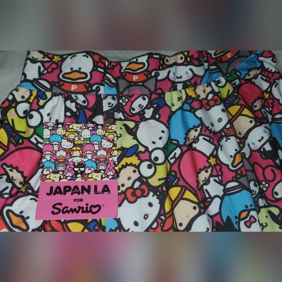 JapanLA X Sanrio Hello Kitty Kuromi & Friends Skirt Sz Large Rare Vintage NWT - Picture 5 of 6